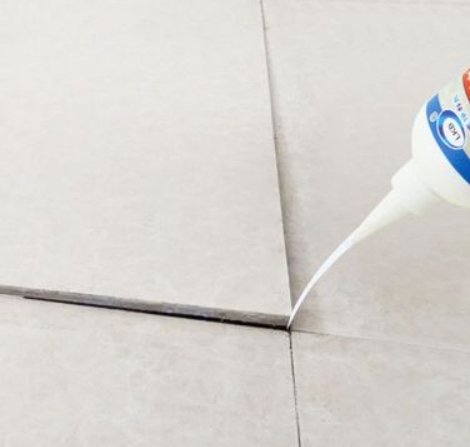 沈阳市瓷砖空鼓维修公司分享卫生间瓷砖脱落的原因可能有以下几点